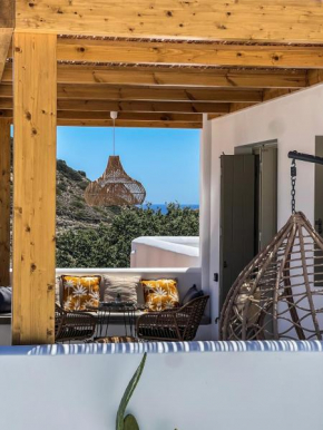 Apademia Skyros Luxury Apartment
